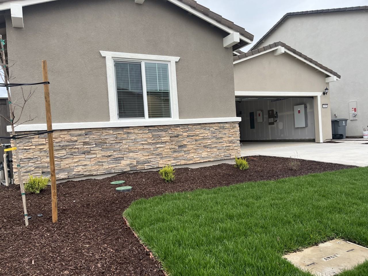 1085 Silverado Way #1 - Photo 2 of 20