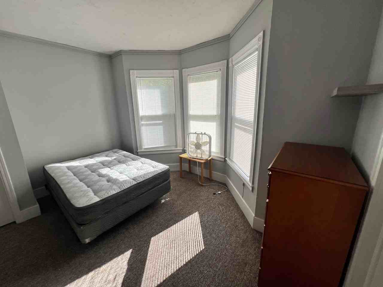 408 University Ave #1 - Photo 6 of 35