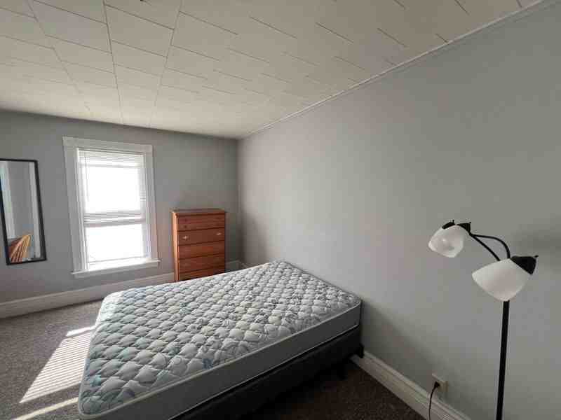 408 University Ave #1 - Photo 7 of 33