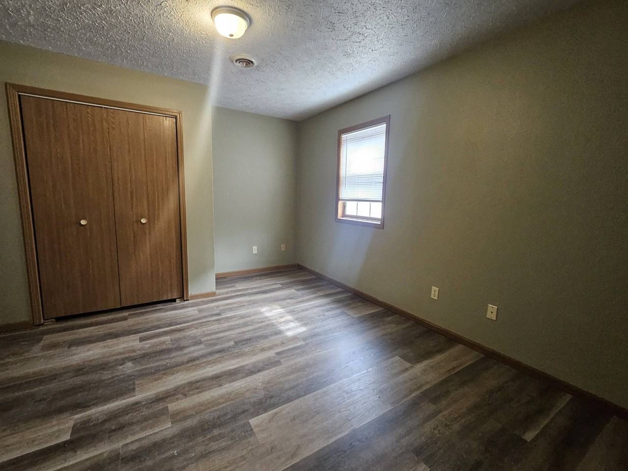 115 Holly Dr #1 - Photo 2 of 5