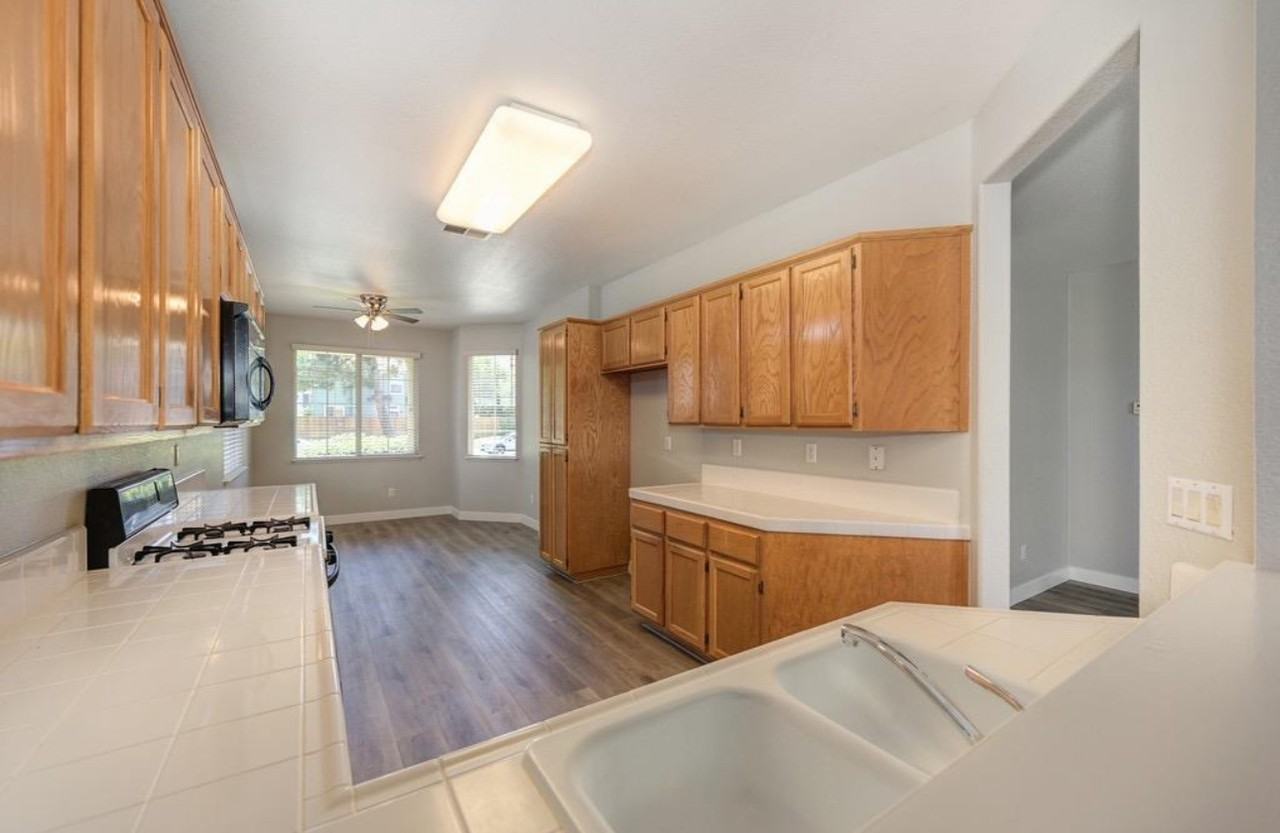 8199 Red Elk Dr #1 - Photo 5 of 39