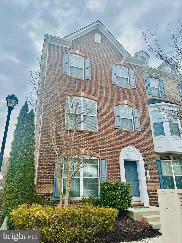 1700 Walcott Ln #1 - Photo 2 of 24