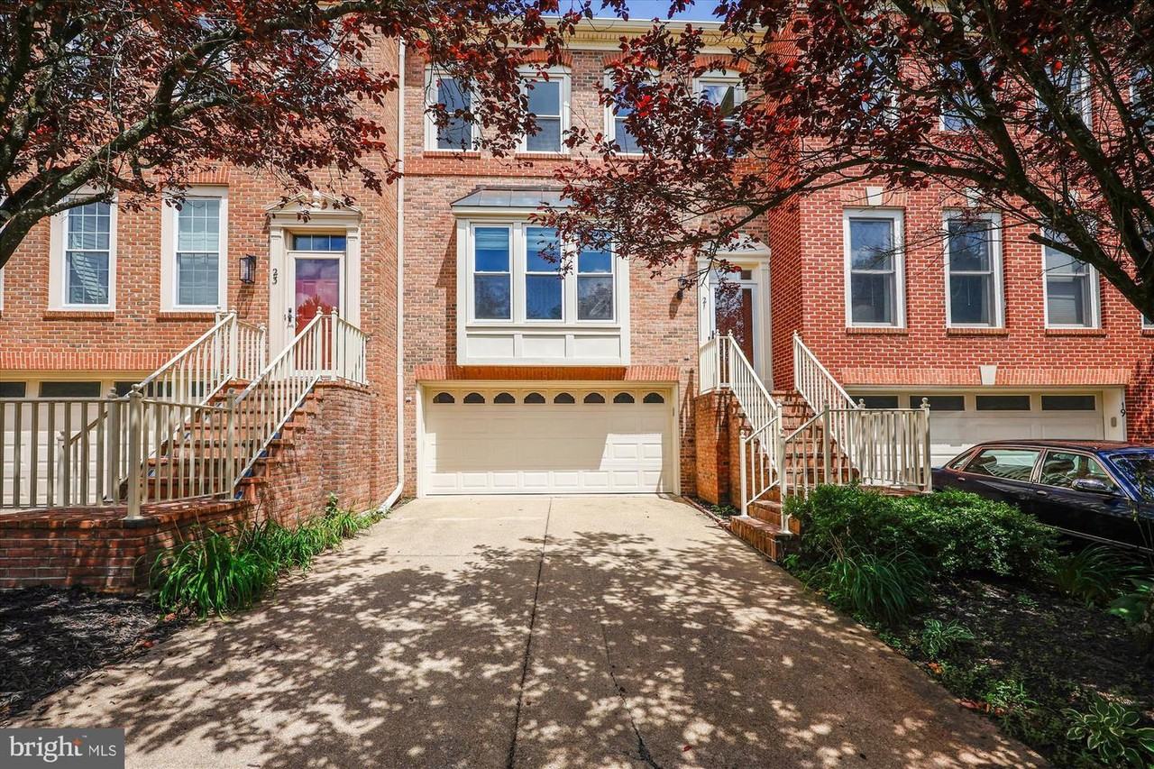 21 Sterling Ct #1 - Photo 2 of 50