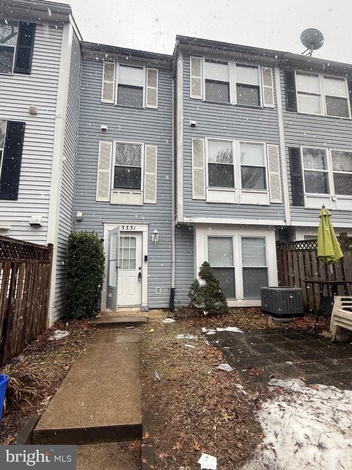 13331 Whitechurch Cir #1