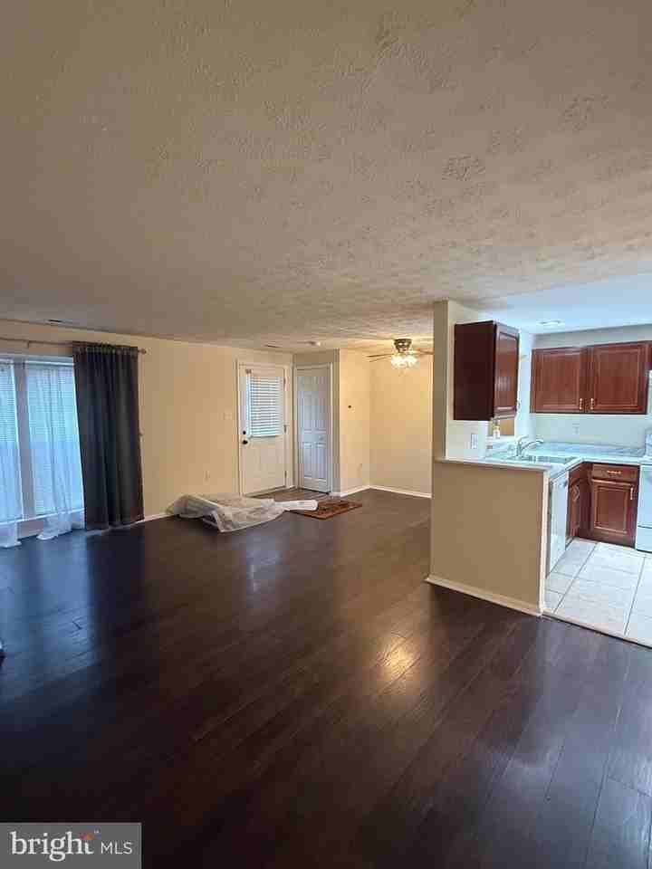 13331 Whitechurch Cir #1 - Photo 4 of 14