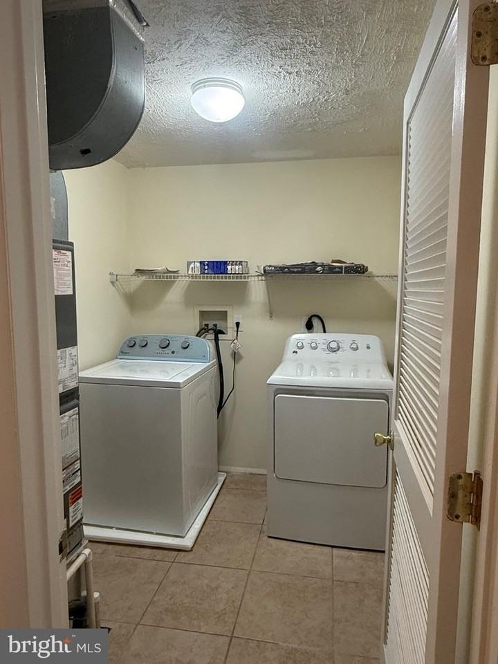 13331 Whitechurch Cir #1 - Photo 6 of 14