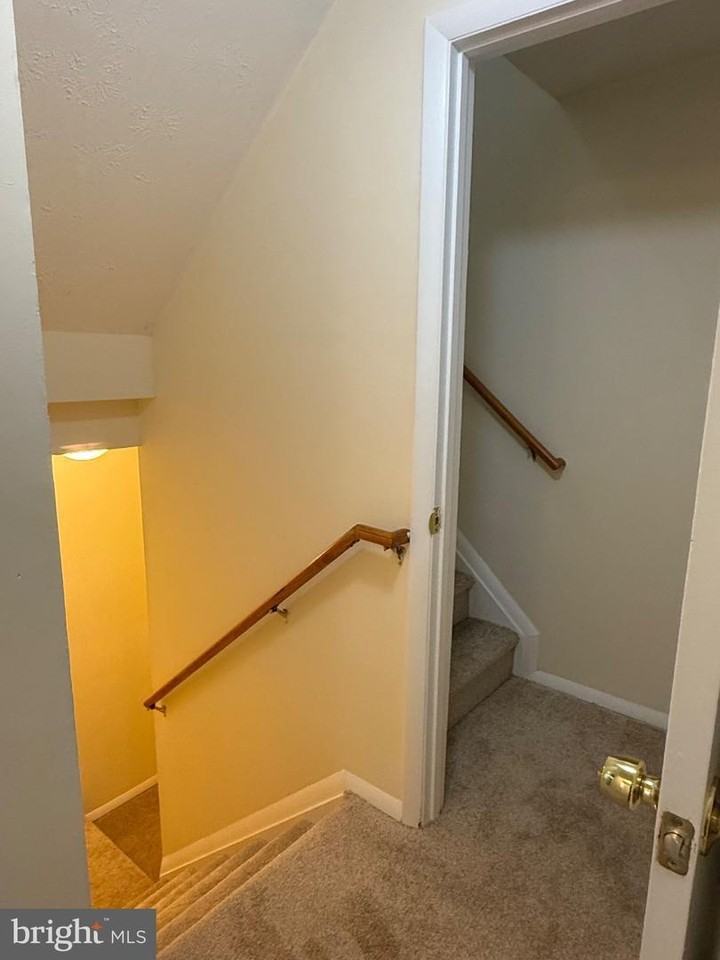 13331 Whitechurch Cir #1 - Photo 7 of 14