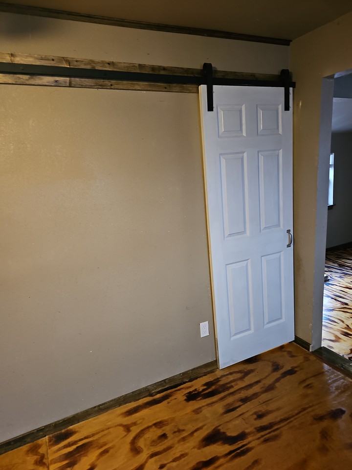 618 1/2 N Wilson Ave #1 - Photo 6 of 6