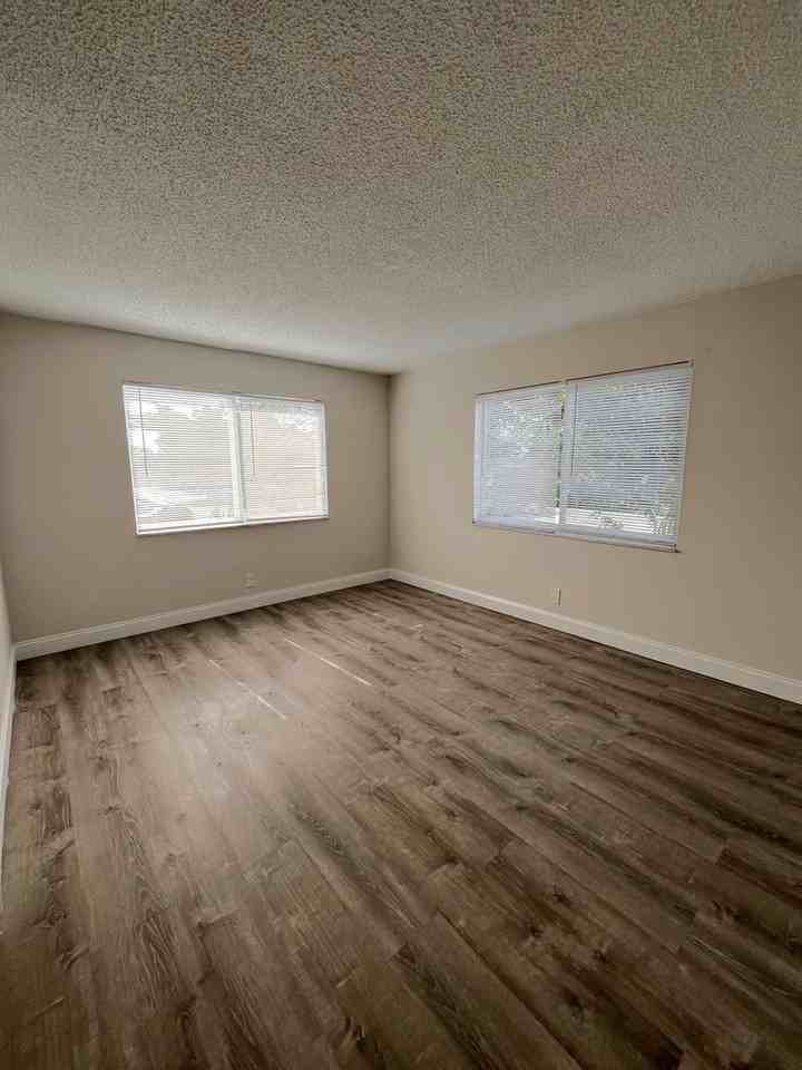 Villas of Boynton Beach - Photo 7 of 22