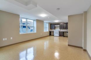 17 Oxford St - Photo 1 of 1