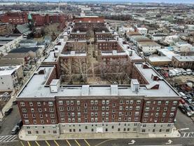 17 Oxford St - Photo 1 of 1