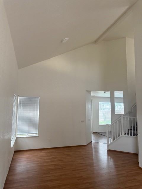 1689 Woodland Ct - Photo 4 of 50