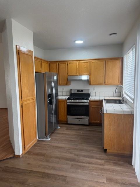 1689 Woodland Ct - Photo 7 of 50