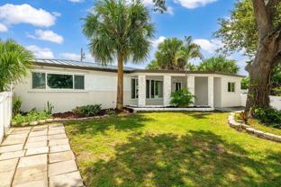 2298 Ne 4th Ave #1 - Photo 1 of 1