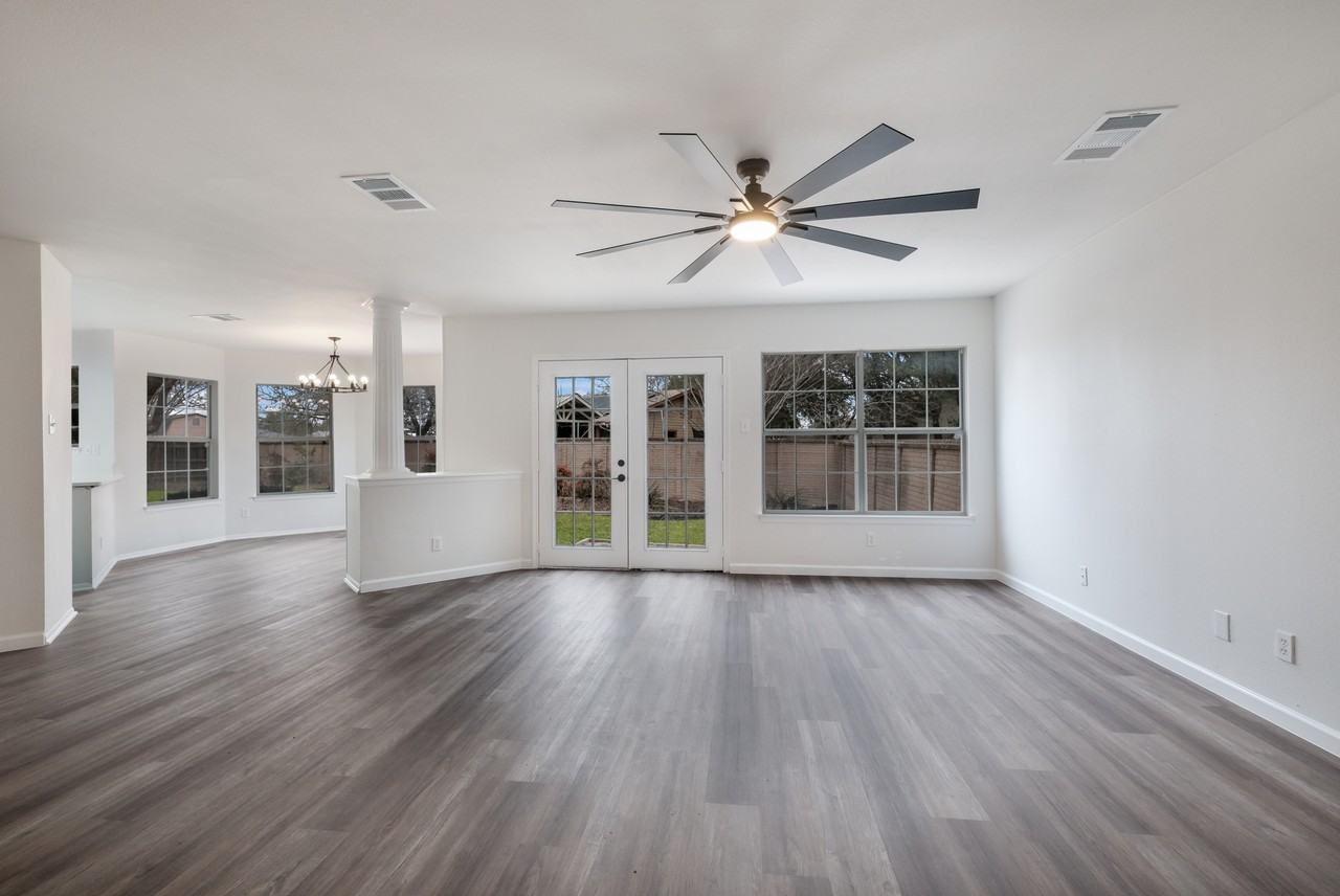 7411 Tom Kite Ct #1 - Photo 6 of 9