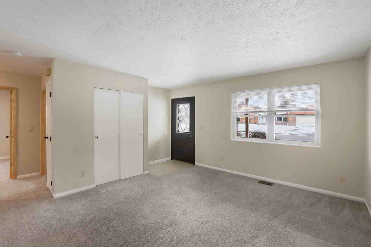 3145 Dogwood Dr #1 - Photo 5 of 27