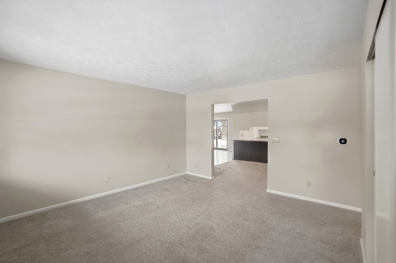 3145 Dogwood Dr #1 - Photo 6 of 27