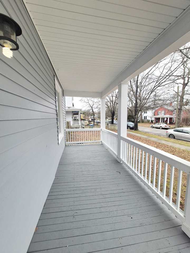 3325 Florida Ave #1 - Photo 3 of 33