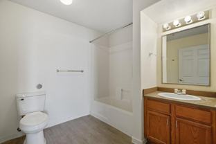 175 N Skyline Dr - Photo 1 of 1