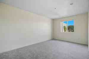 featured image of 175 N Skyline Dr