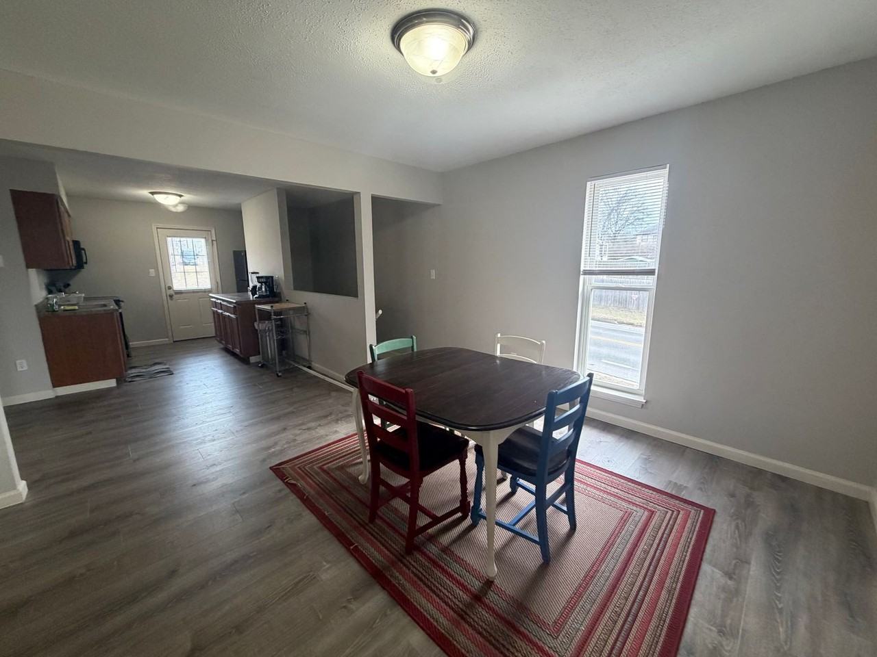 202 Wheaton Ct - Photo 6 of 29