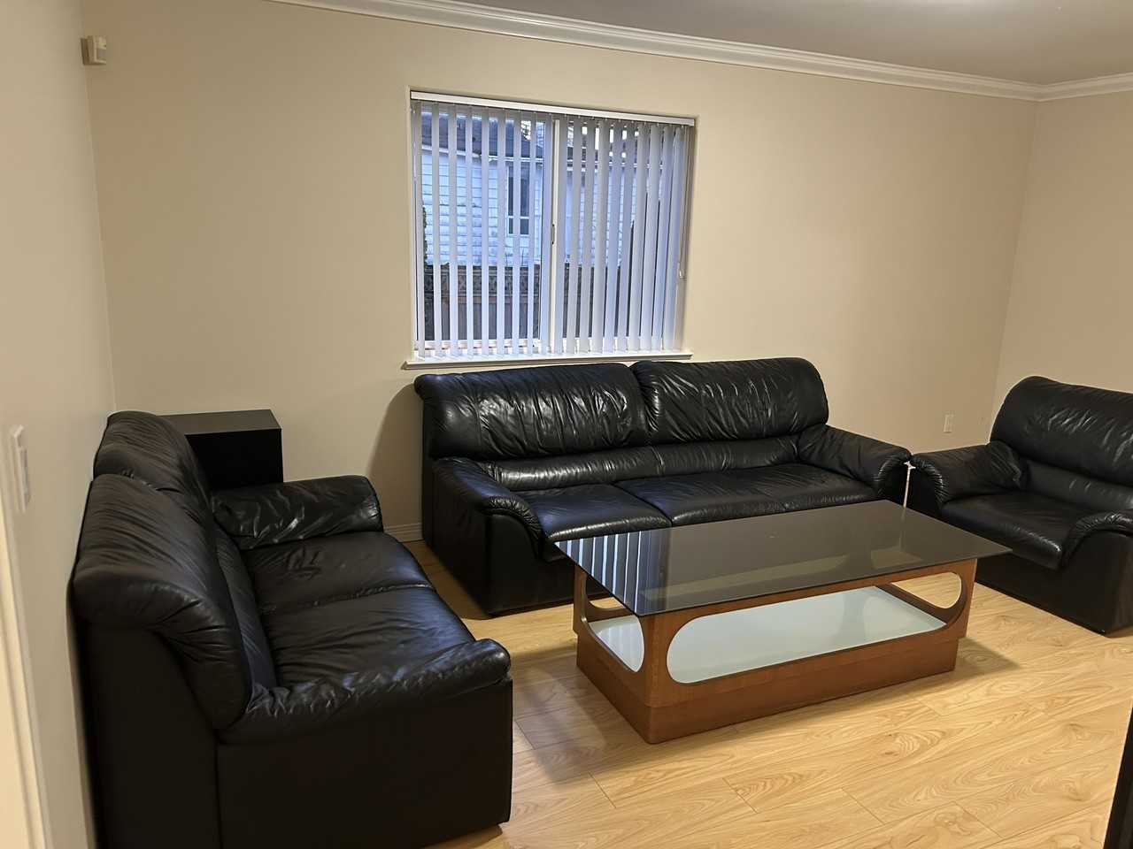 620 Nicola Avenue - Photo 2 of 10