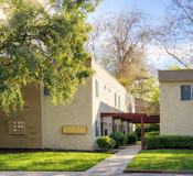 Spacious Four Bedroom Townhome - Photo 1 of 1