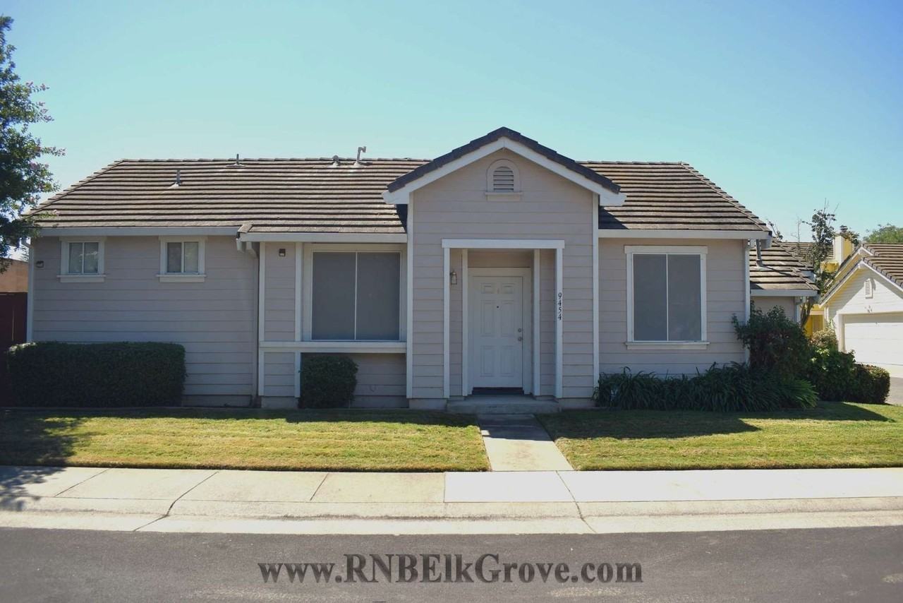 9454 Laguna Pointe Way - Photo 2 of 20