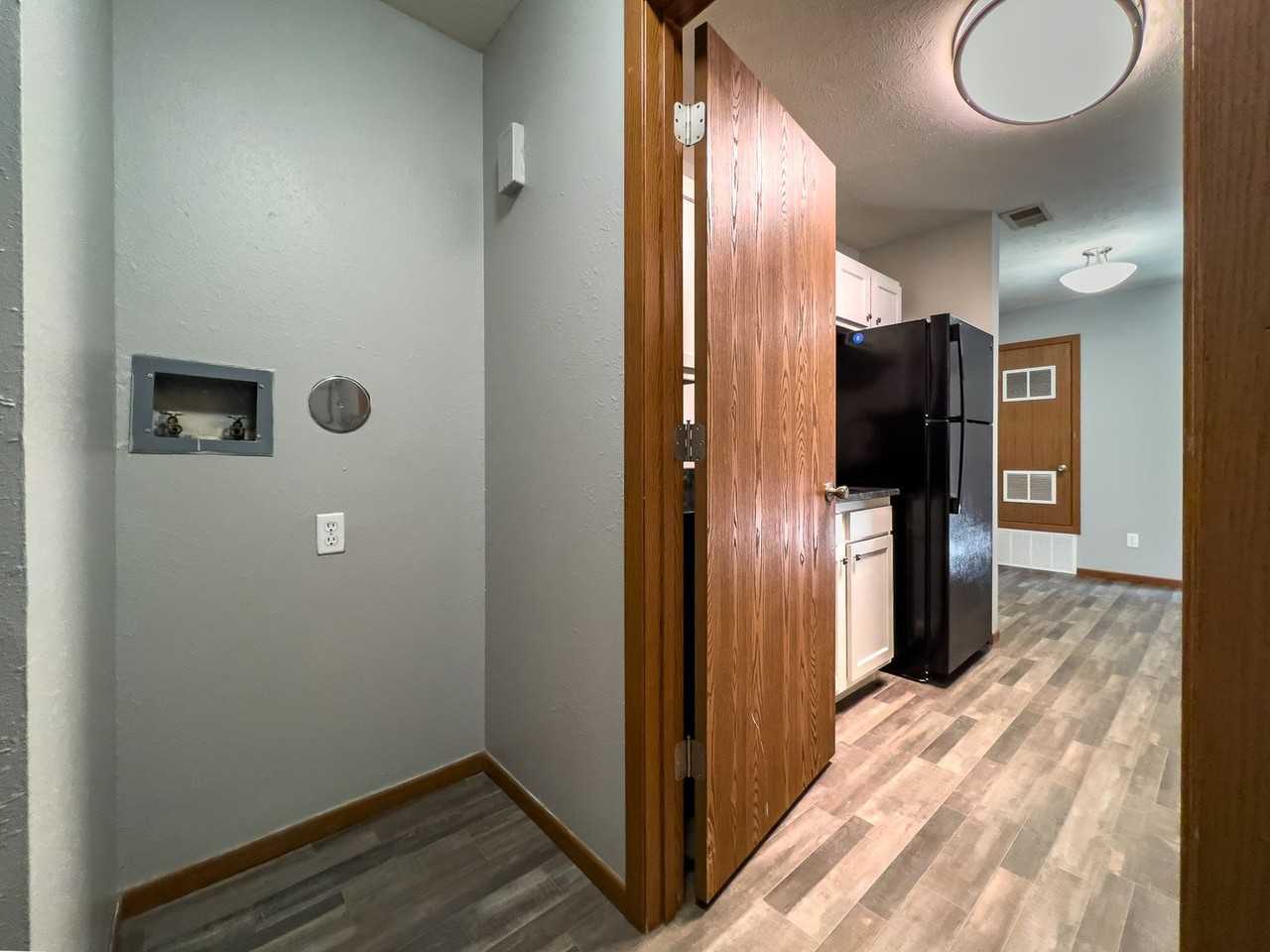 Foxboro Apartments - Photo 5 of 20