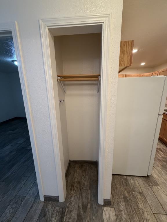 383 2nd Ave - Photo 6 of 10