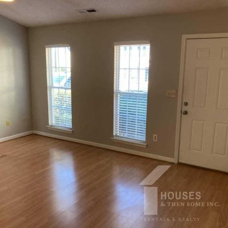 5 Sandy Point Ct - Photo 3 of 20