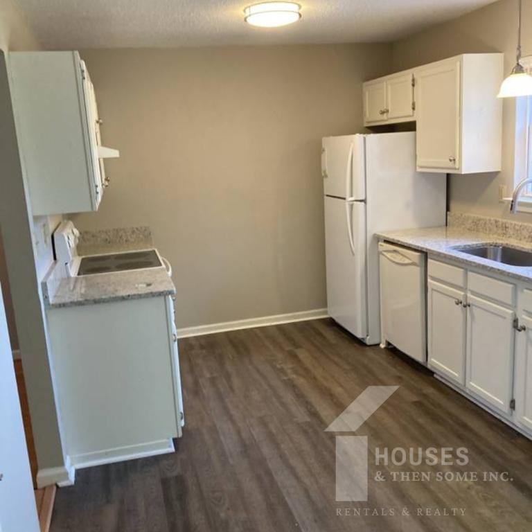 5 Sandy Point Ct - Photo 5 of 20