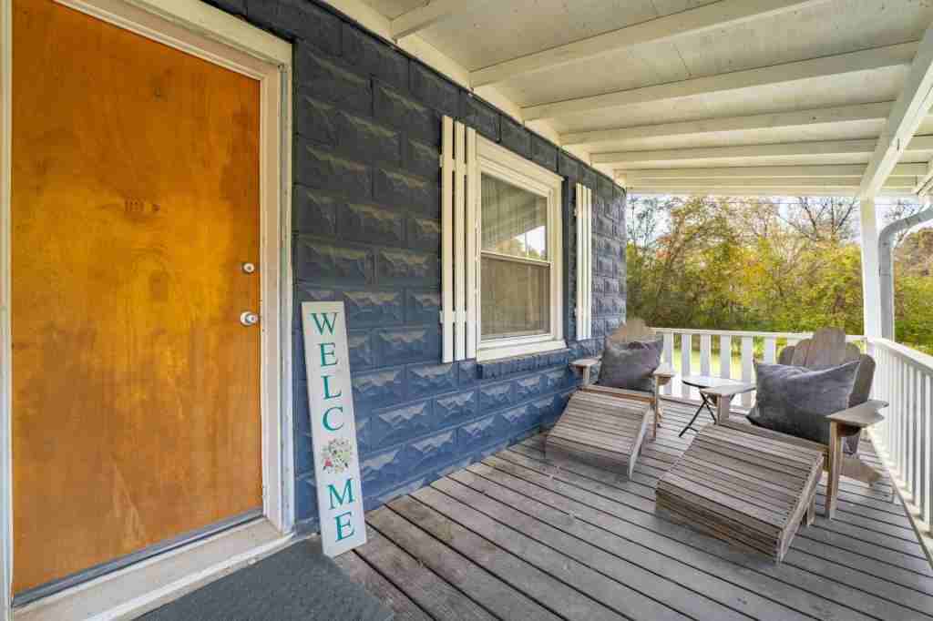 614 E Brushy Valley Dr - Photo 5 of 37