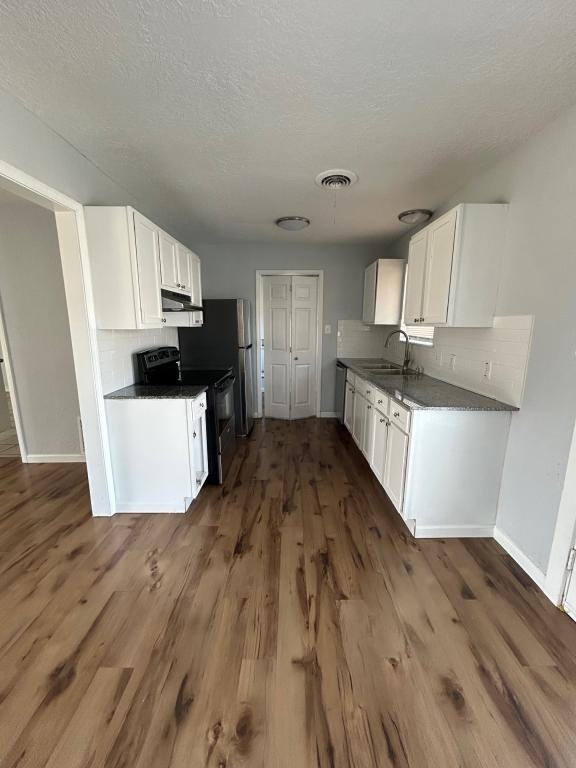 4603 Sw H Ave - Photo 5 of 16