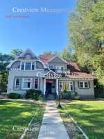 featured image of 501 12th St