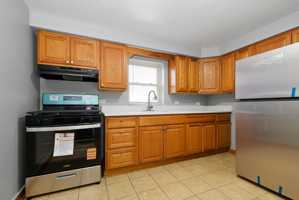 featured image of 3639 W 63rd St
