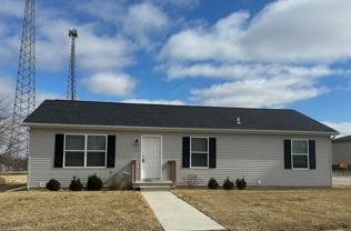 306 S Elm St - Photo 1 of 1