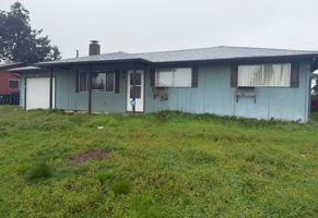 featured image of 5040 E St #12