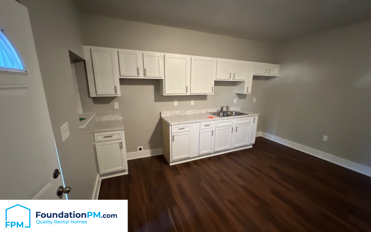 1562 Vollintine Ave #1 - Photo 3 of 9