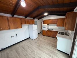 featured image of 793 Hawthorne Ave Ne