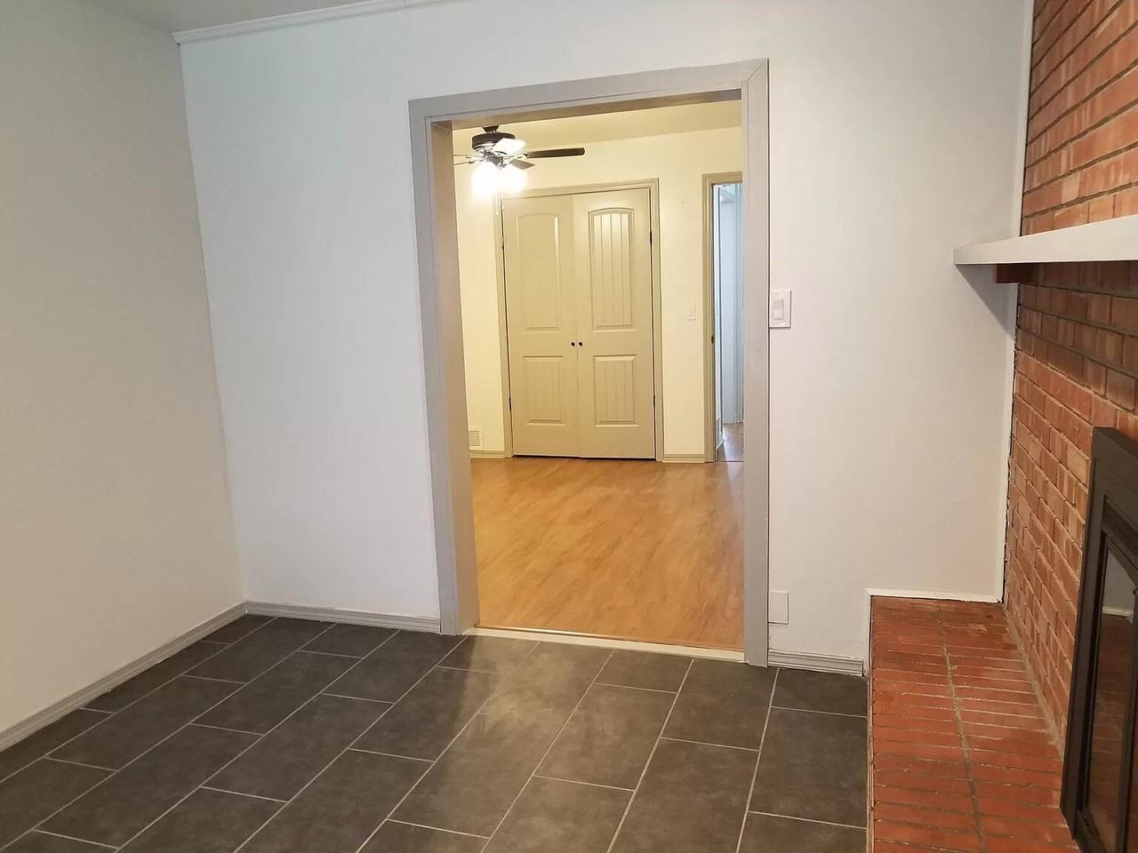 3724 Nw 52nd St - Photo 3 of 17