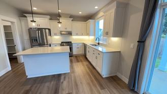 1001 Keystone Loop Ne - Photo 1 of 1