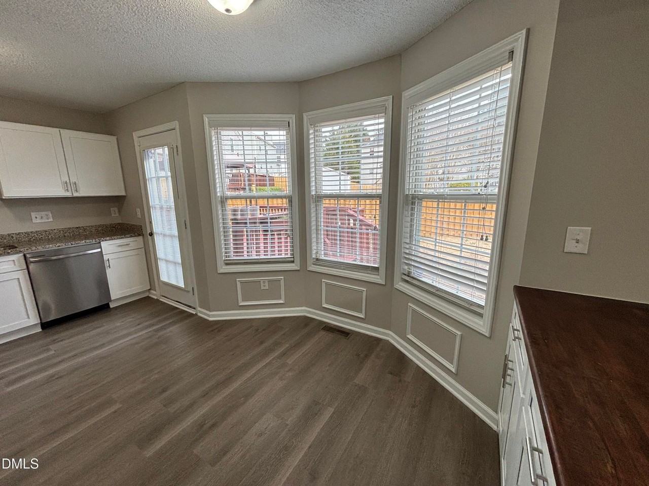 4005 Toccopola St - Photo 3 of 47