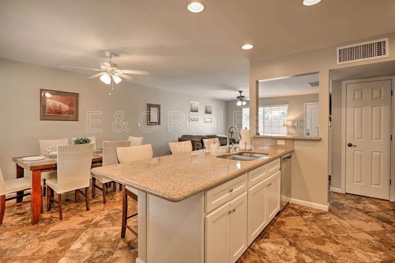 609 S Priest Dr - Photo 6 of 35