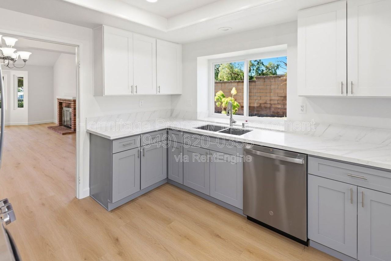 26411 Stratford - Photo 7 of 31