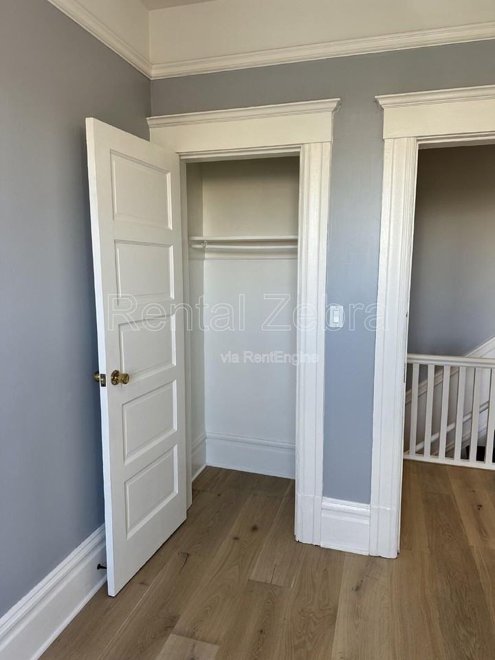 1604 Jones St - Photo 2 of 35