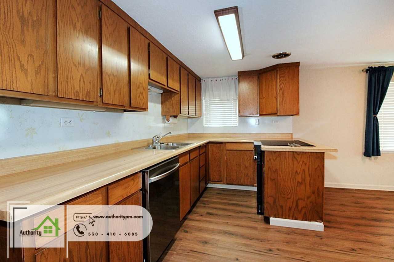 9021 Placer Rd - Photo 7 of 20