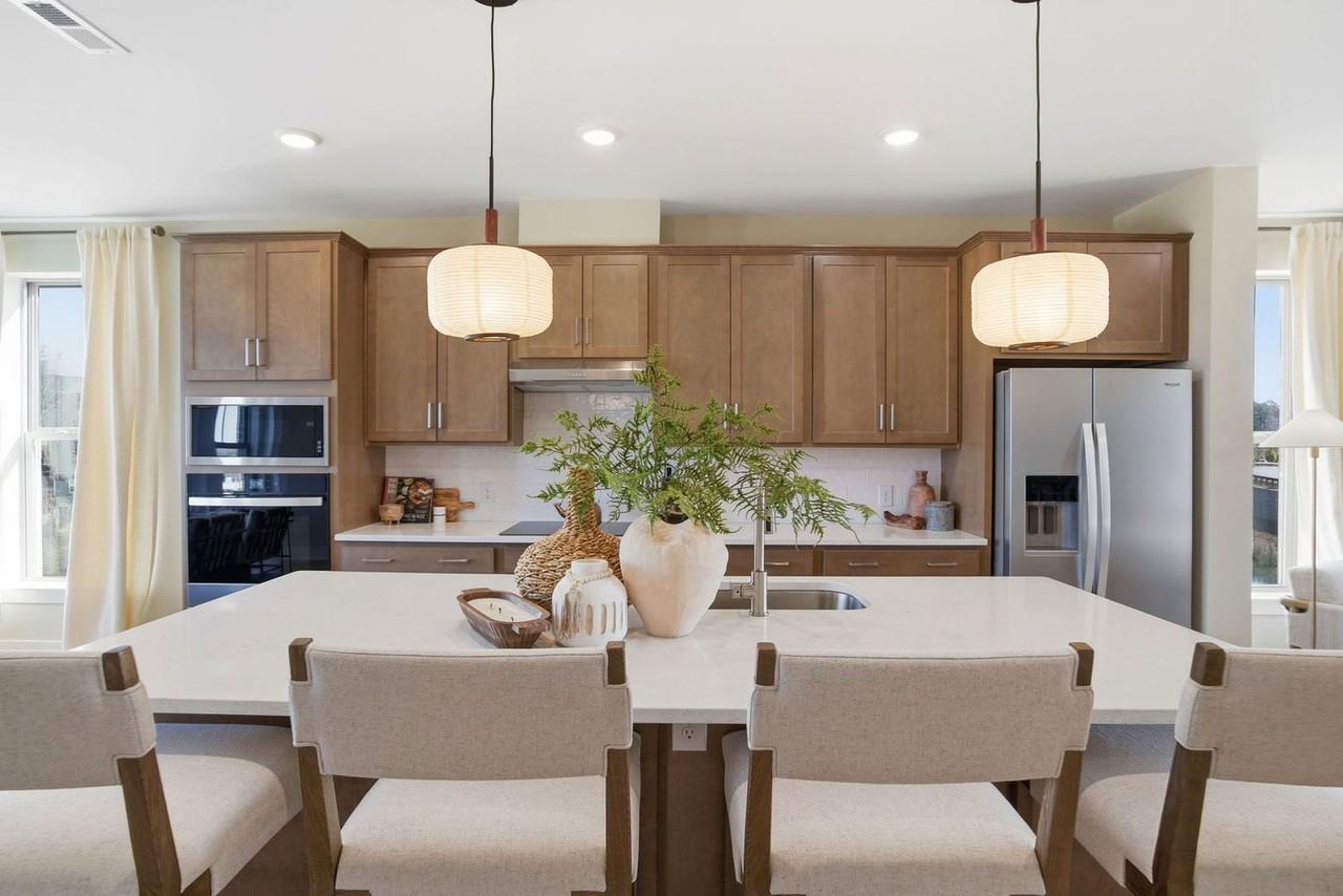 6911 Cosby Village Ter - Photo 7 of 23