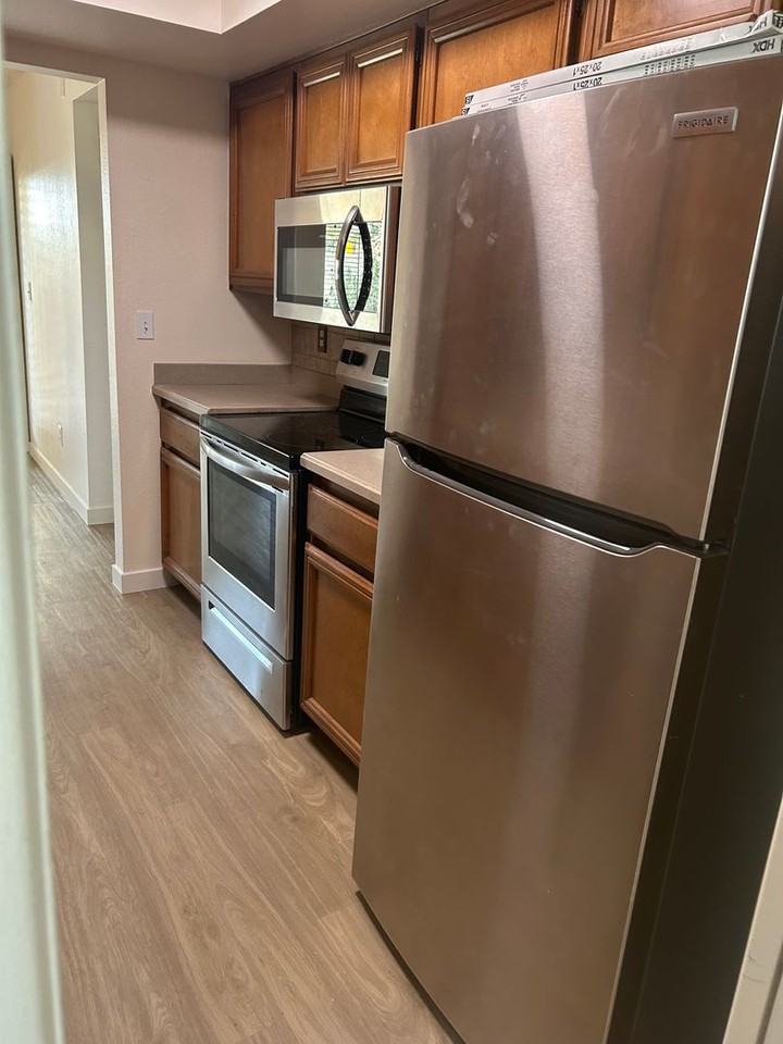 1136 E Villa Rita Dr - Photo 3 of 19