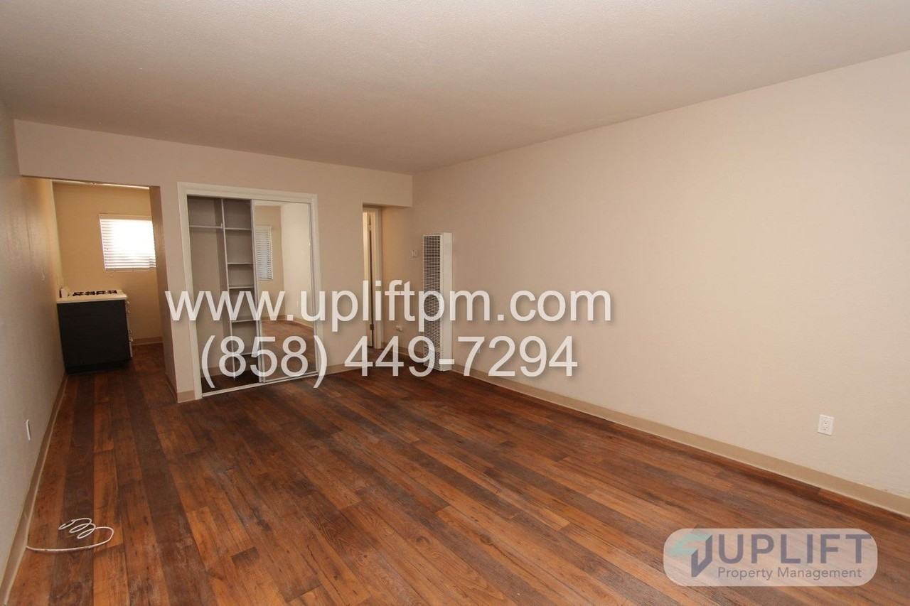 3239 Mission Blvd #1 - Photo 2 of 8